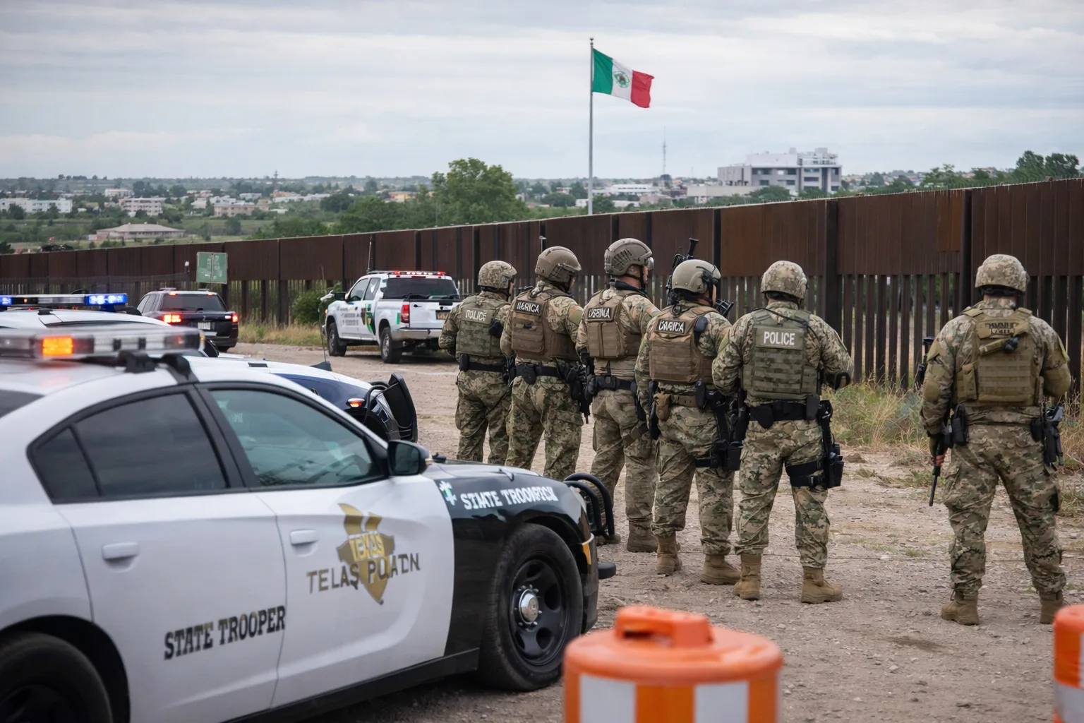 Texas moviliza agentes a la frontera por violencia en México tras muerte de “El Mencho”