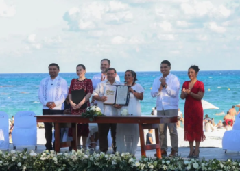 ¡Sí, Acepto! 314 Parejas Unen Sus Vidas en las Bodas Colectivas 2026 del Portal Maya en Playa del Carmen
