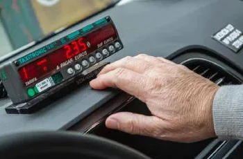 Taxímetros en Cancún: 500 unidades ruleteras arrancan en marzo para acabar con cobros discrecionales