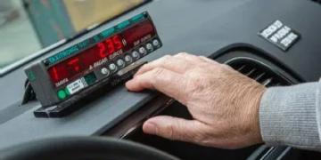 Taxímetros en Cancún: 500 unidades ruleteras arrancan en marzo para acabar con cobros discrecionales