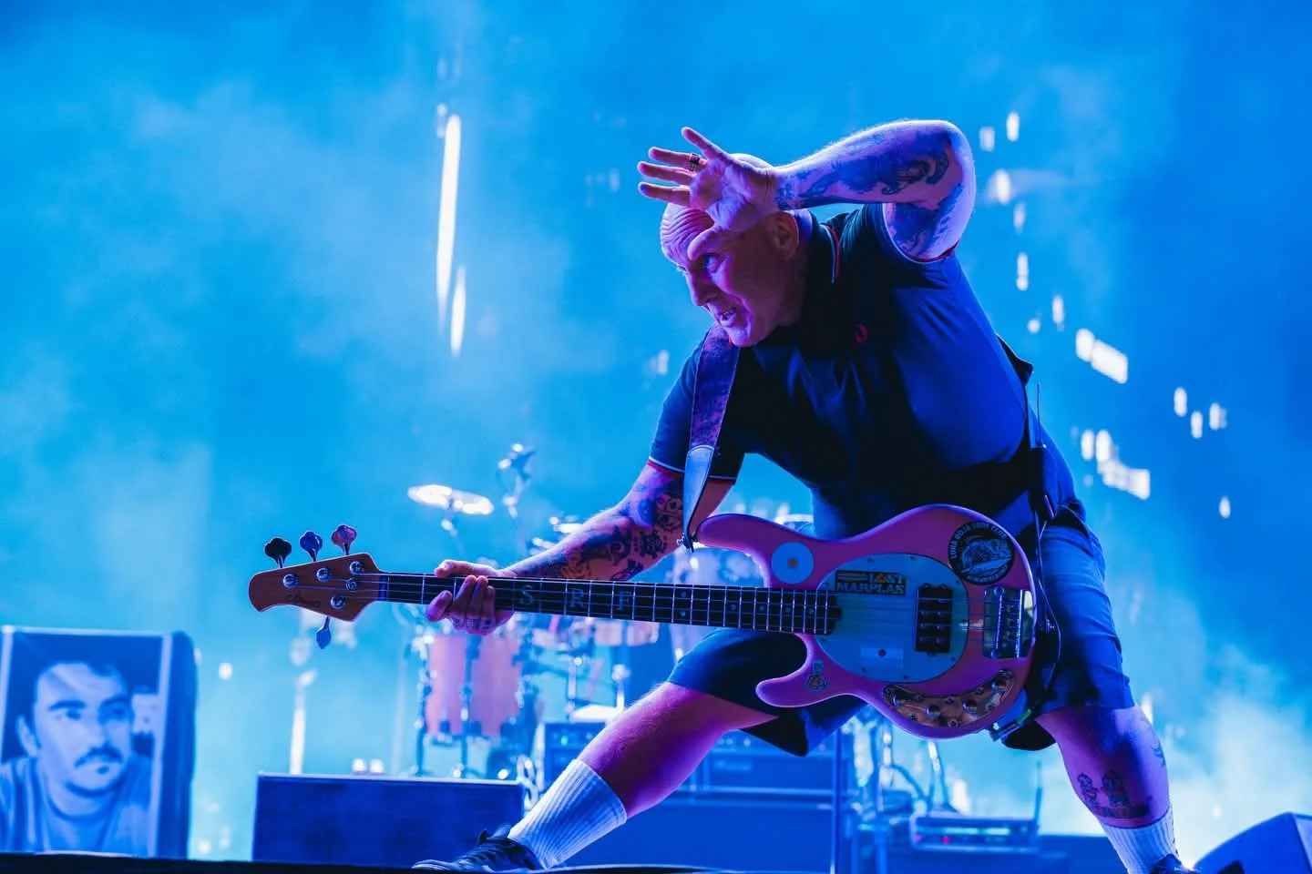 Los Fabulosos Cadillacs encienden el Vive Latino 2026 con “Matador” y desatan euforia entre miles de fans