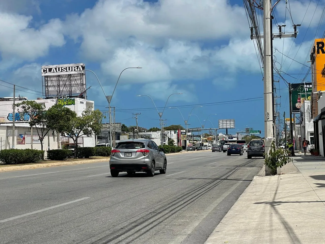 Cancún sin nombre: calles sin letreros evidencian abandono en la nomenclatura urbana