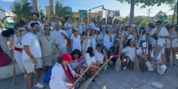 Protestan en Playa del Carmen por suspensión de la Travesía Sagrada Maya