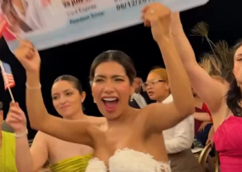 Boda viral: regalan enorme green card a novia que se casó con estadounidense