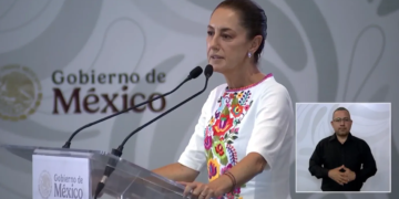 “Se acabó la violencia contra las mujeres”: Sheinbaum entrega abrazos y apoyos a las madres de Sonora en su día