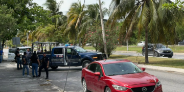 Sobrevive de milagro: hombre escapa herido tras brutal ataque armado en Cancún