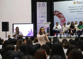💜 Mil oportunidades para el futuro: anuncian nuevas becas de tecnología e inteligencia artificial en Quintana Roo