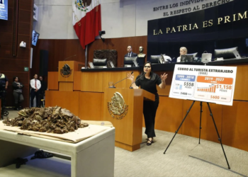 Mayuli Martinez exige recursos para atender la crisis en Quintana Roo